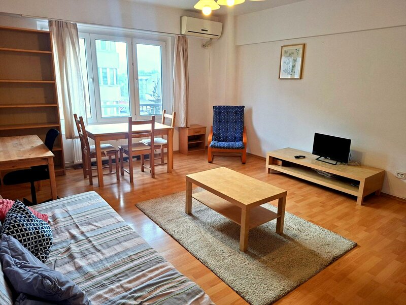 Piata Muncii, Hurmuzachi, comision 0%.